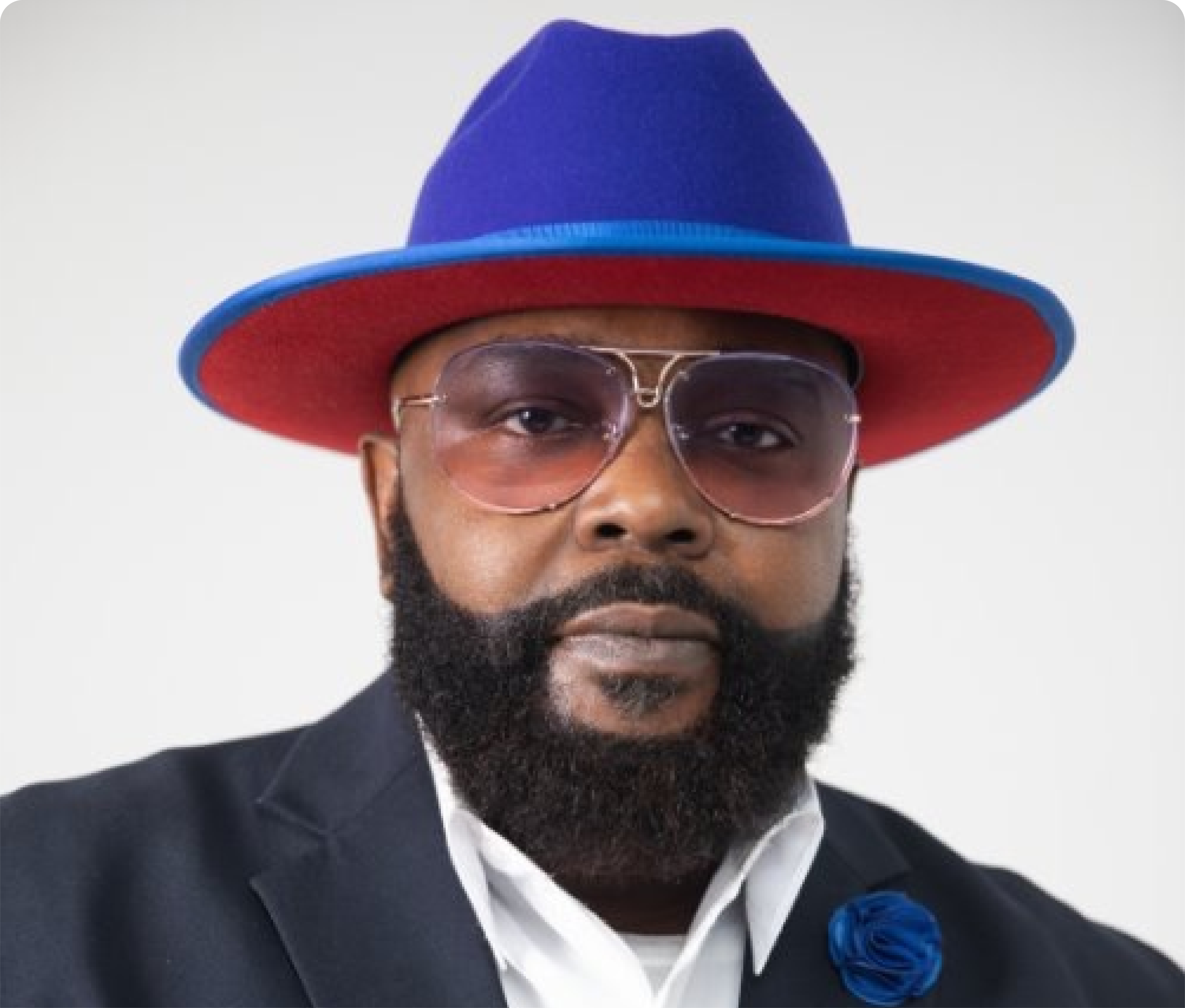 Headshot image of Derrick Townsend